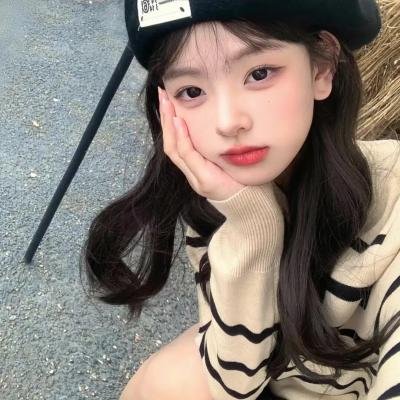 我们的青春不怕疼封面